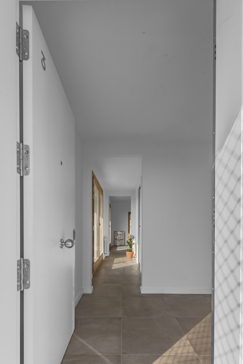http://www.andresflajszer.com/files/gimgs/202_43-andres-flajszer-img1563-64-65-andres-flajszer-la-chalmeta-vivas-arqs.jpg
