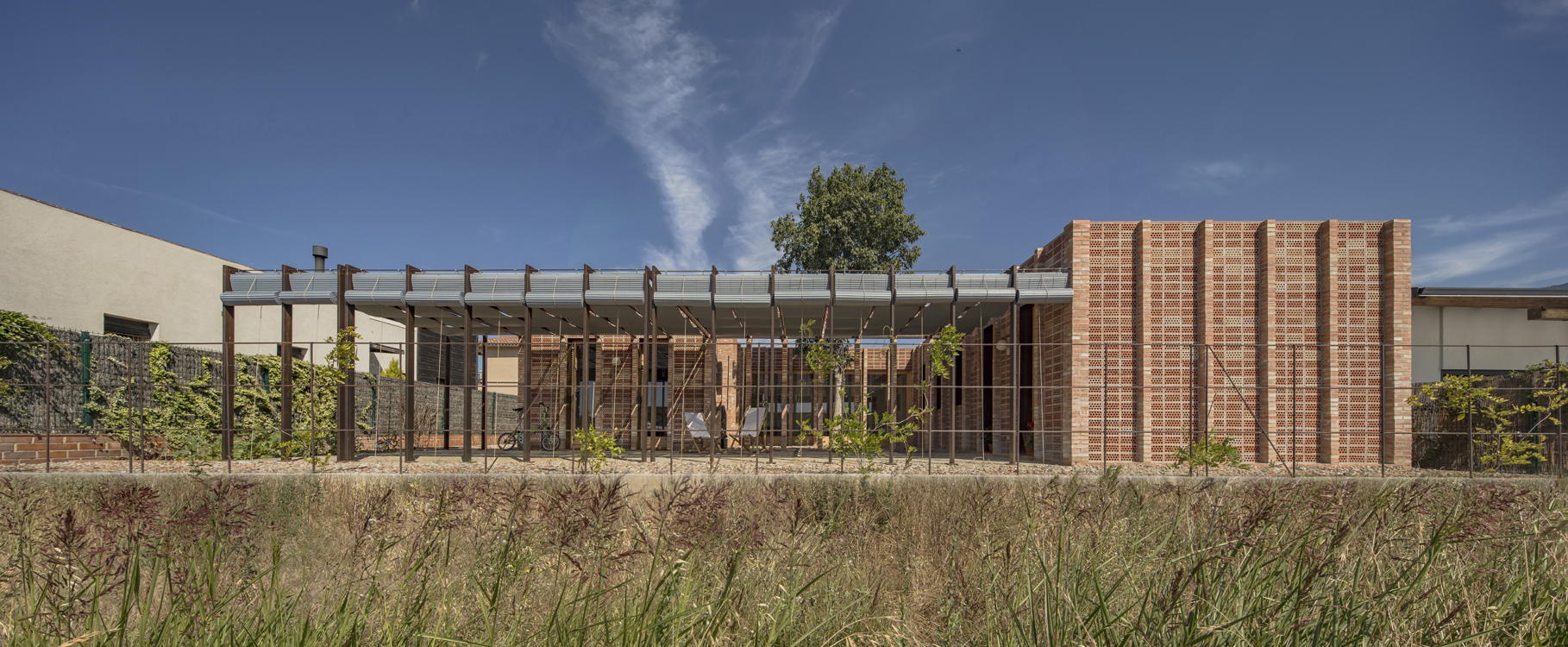 http://www.andresflajszer.com/files/gimgs/265_003-1s3a7410-12-andres-flajszer-obo-estudi-casa-montse-i-manel.jpg