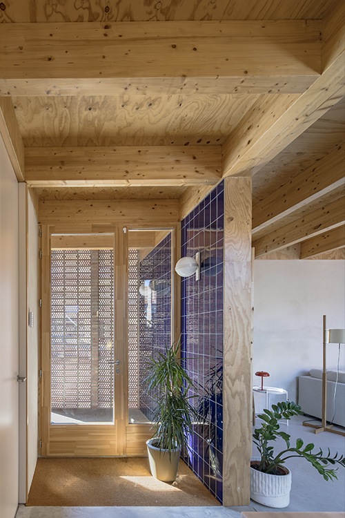 http://www.andresflajszer.com/files/gimgs/265_087-1s3a8404-05-06-andres-flajszer-obo-estudi-casa-montse-i-manel-750.jpg