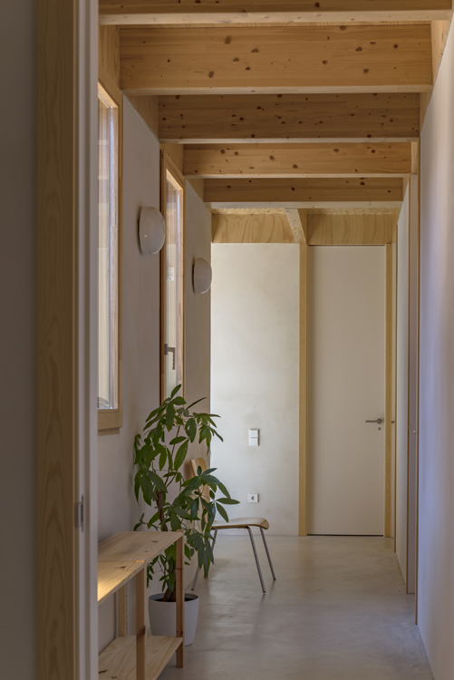 http://www.andresflajszer.com/files/gimgs/265_111-1s3a7652-53-54-andres-flajszer-obo-estudi-casa-montse-i-manel.jpg