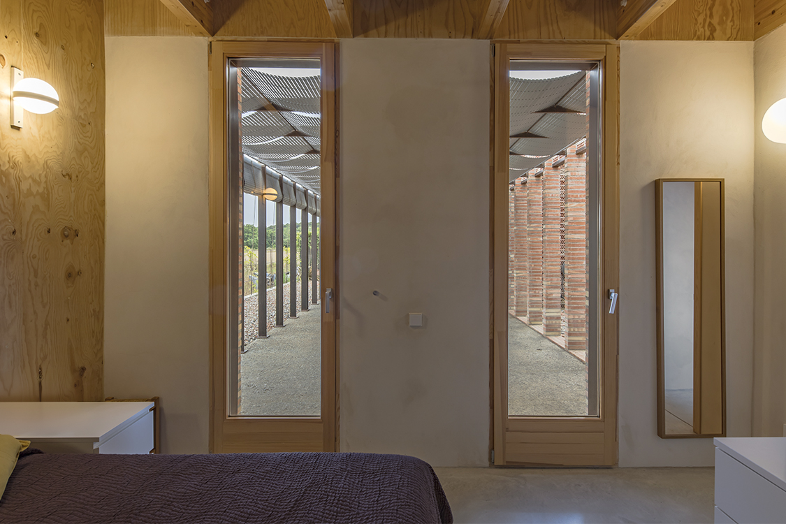 http://www.andresflajszer.com/files/gimgs/265_119-1s3a8637-38-andres-flajszer-obo-estudi-casa-montse-i-manel-750.jpg