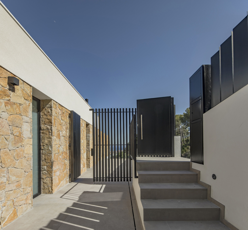 http://www.andresflajszer.com/files/gimgs/267_006-1s3a6506-07-andres-flajszer-08023-architects-cabrils.jpg