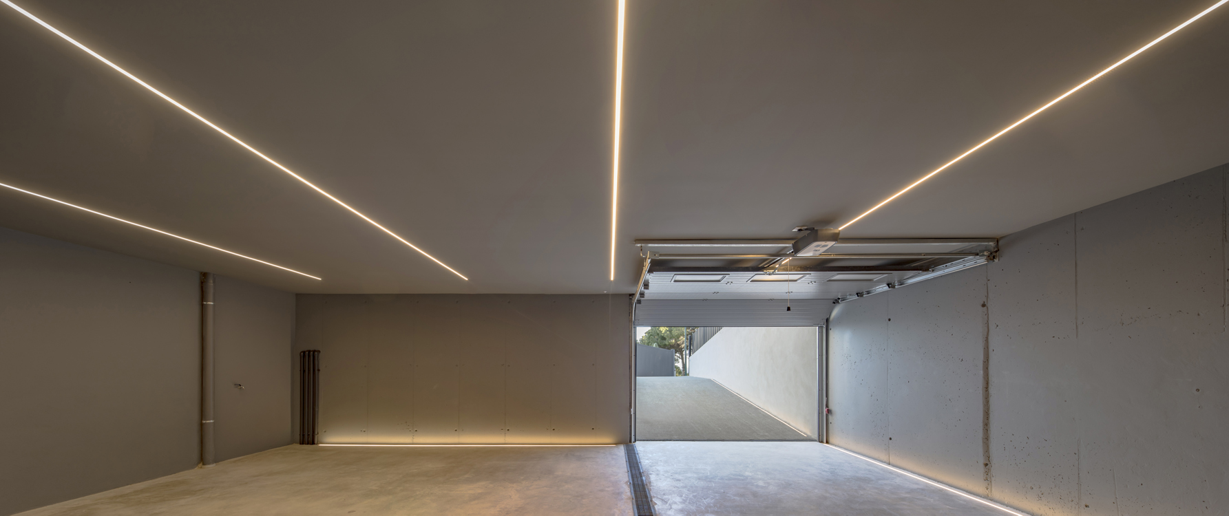http://www.andresflajszer.com/files/gimgs/267_059-1s3a6890-92-andres-flajszer-08023-architects-cabrils.jpg